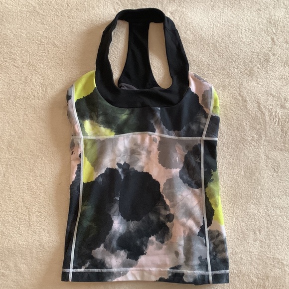 Lululemon scoop neck workout top - Picture 3 of 5